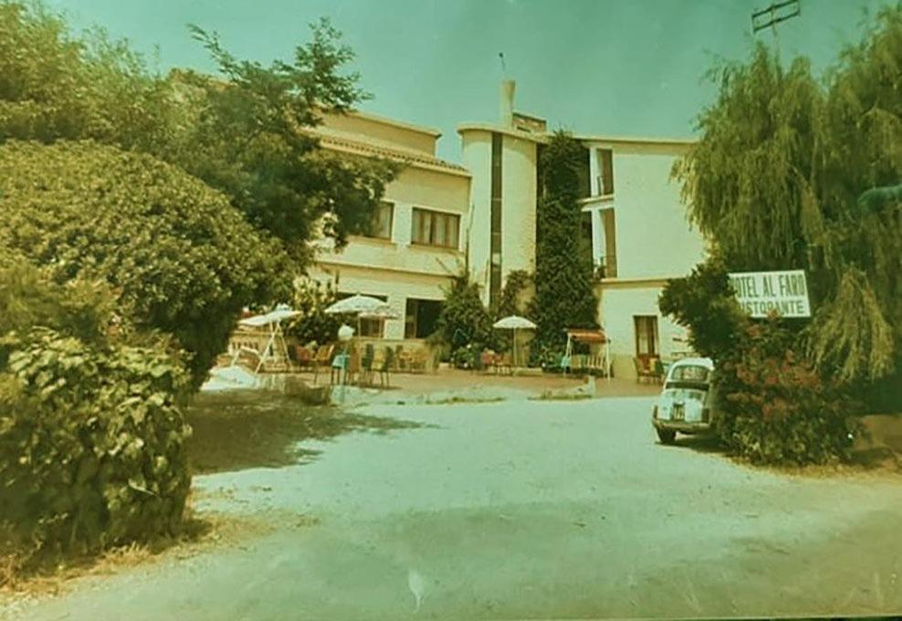 Hotel Al Faro Spiaggia La Cinta Santeodoro San Teodoro  Luaran gambar