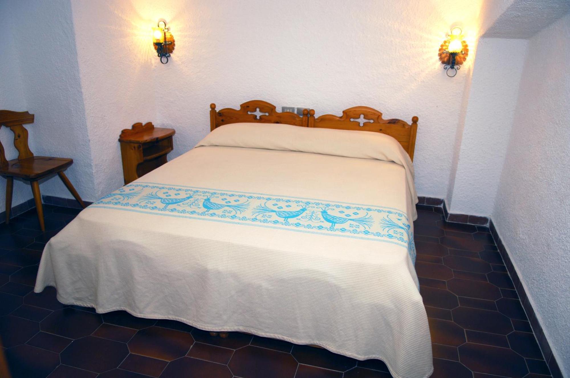 Hotel Al Faro Spiaggia La Cinta Santeodoro San Teodoro  Luaran gambar